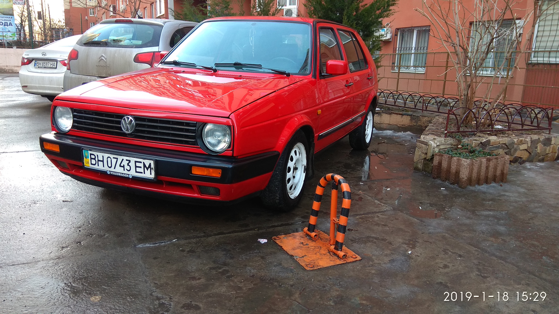 Hella Red Black Golf 2 Купить