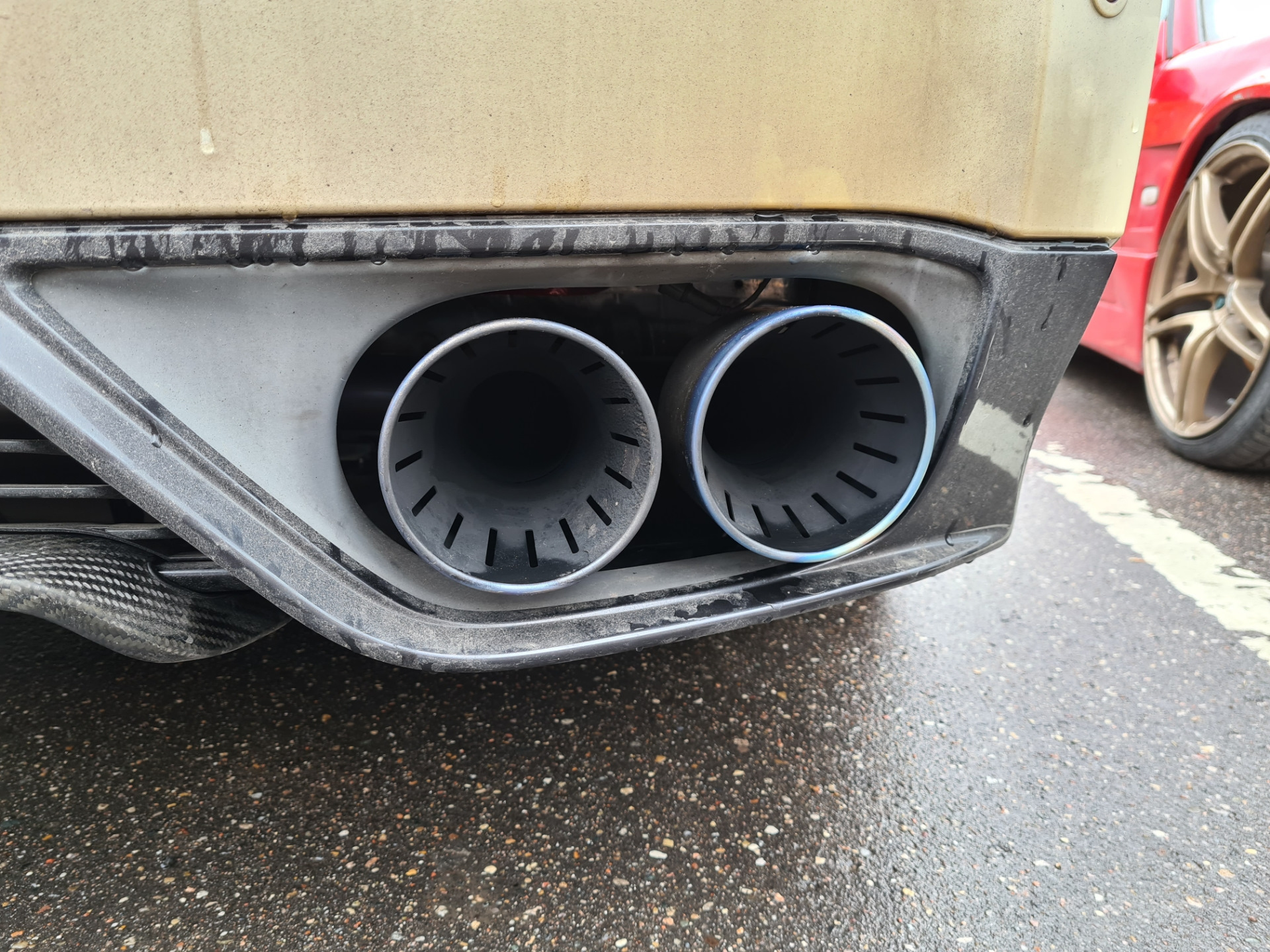 Выхлоп HKS Spec-R — Nissan GT-R (R35), 3,8 л, 2014 года | тюнинг | DRIVE2