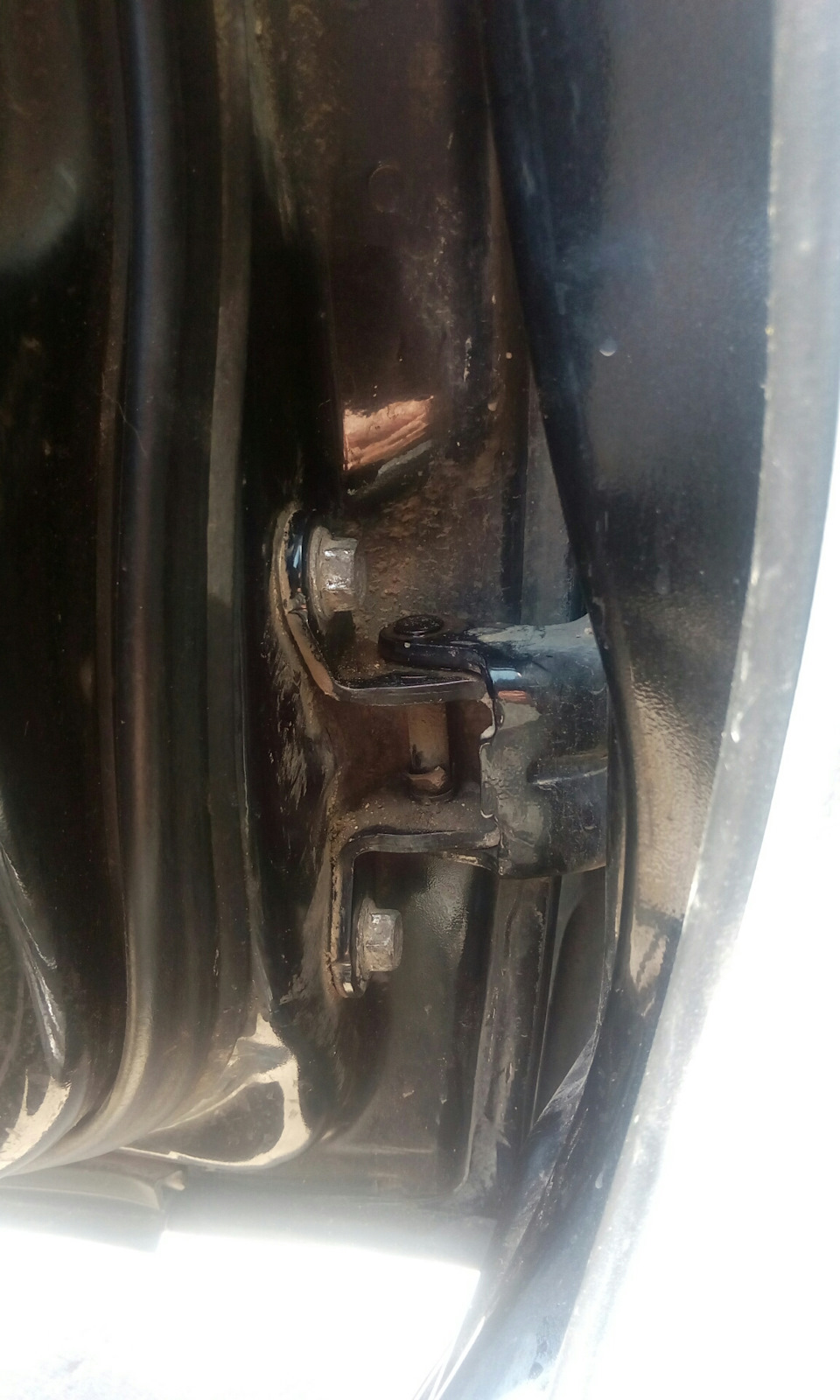 Провисание водительской двери — Chevrolet Lacetti 5D, 1,4 л, 2007 года ...
