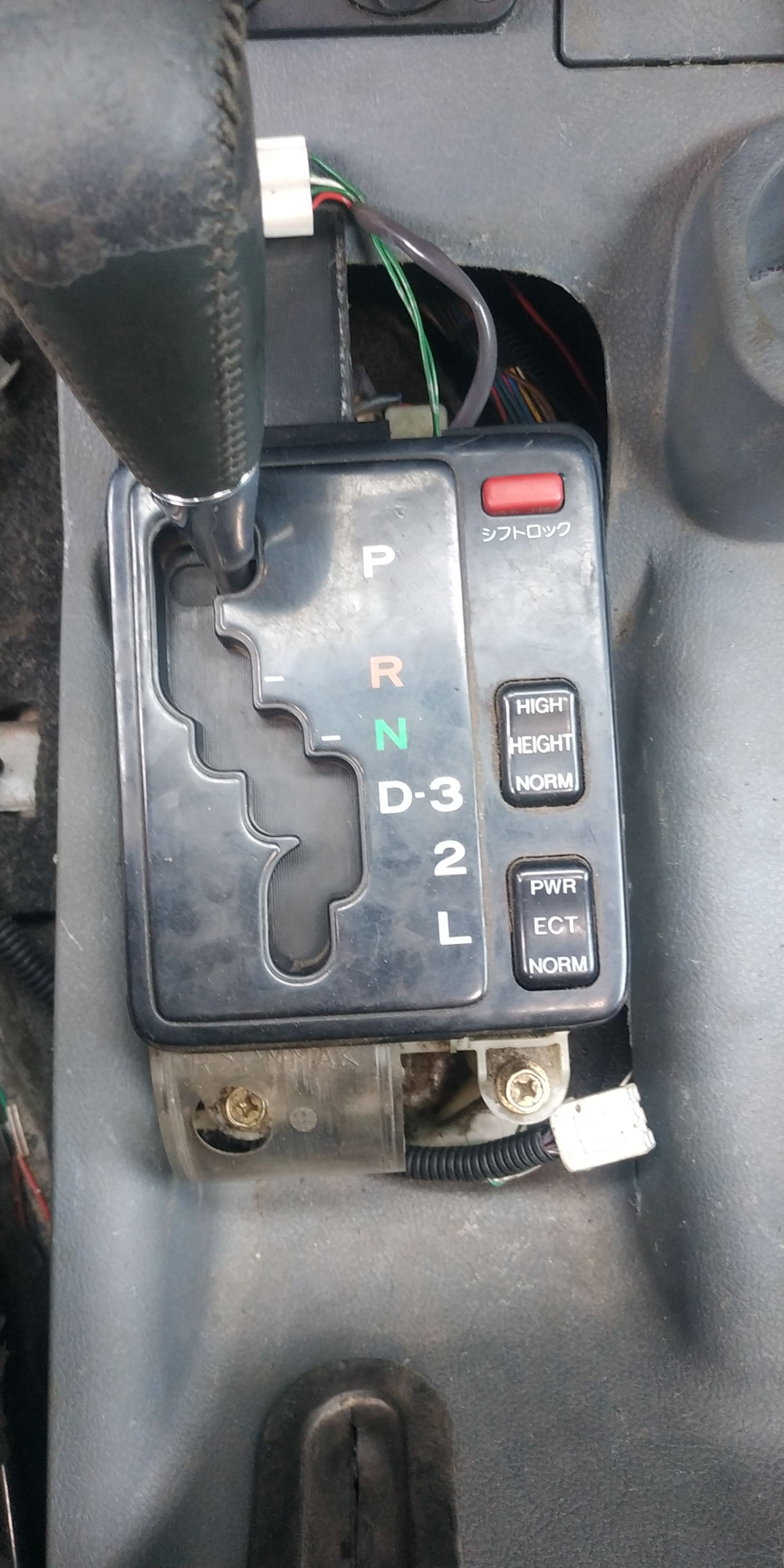 Распиновка селектора лесенка jzx100. Бмв 10 селектор как подключить провода. Бмв 10 селектор как подключить провода. Селектор crown 171. Подключение селектора акпп 1jz ge.