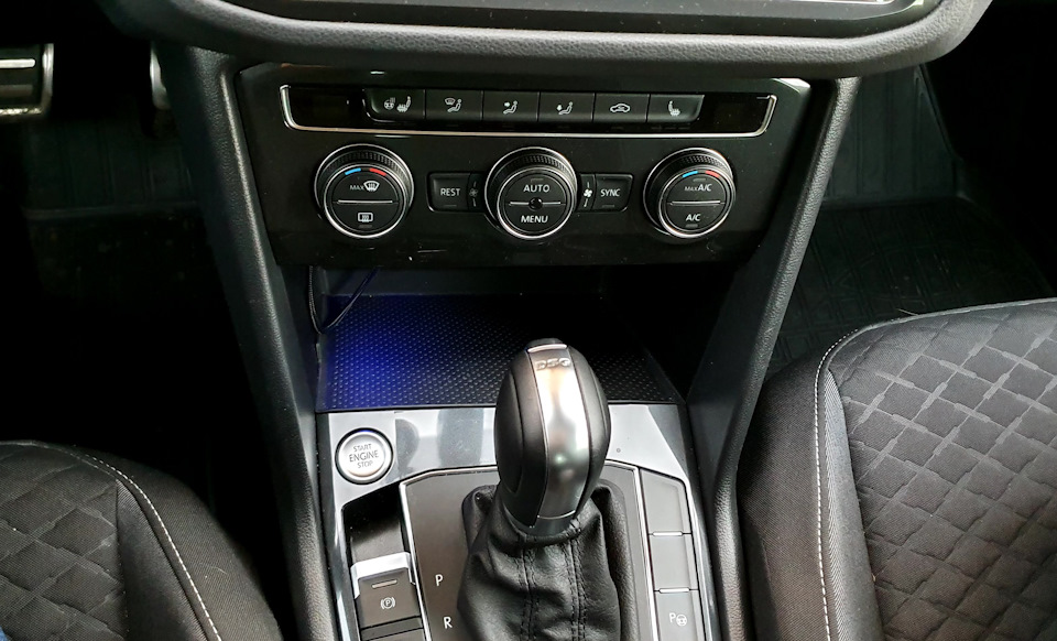 ggAAAgHOOeA 960 мирролинк в тигуан что это