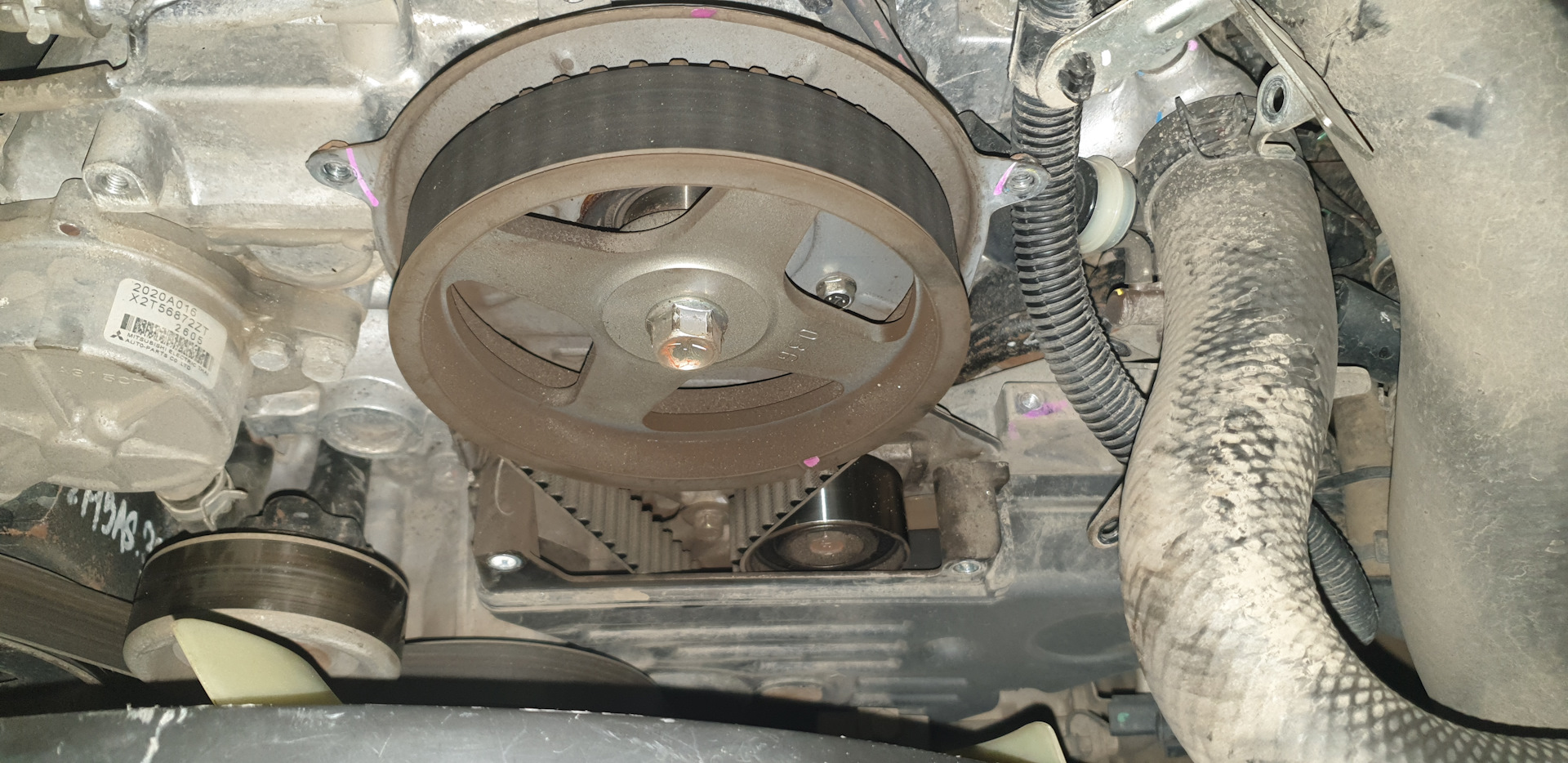 Pajero sport 2 грм. Ремень ГРМ СКФ 2200 Митсубиси аут 3 2.0.