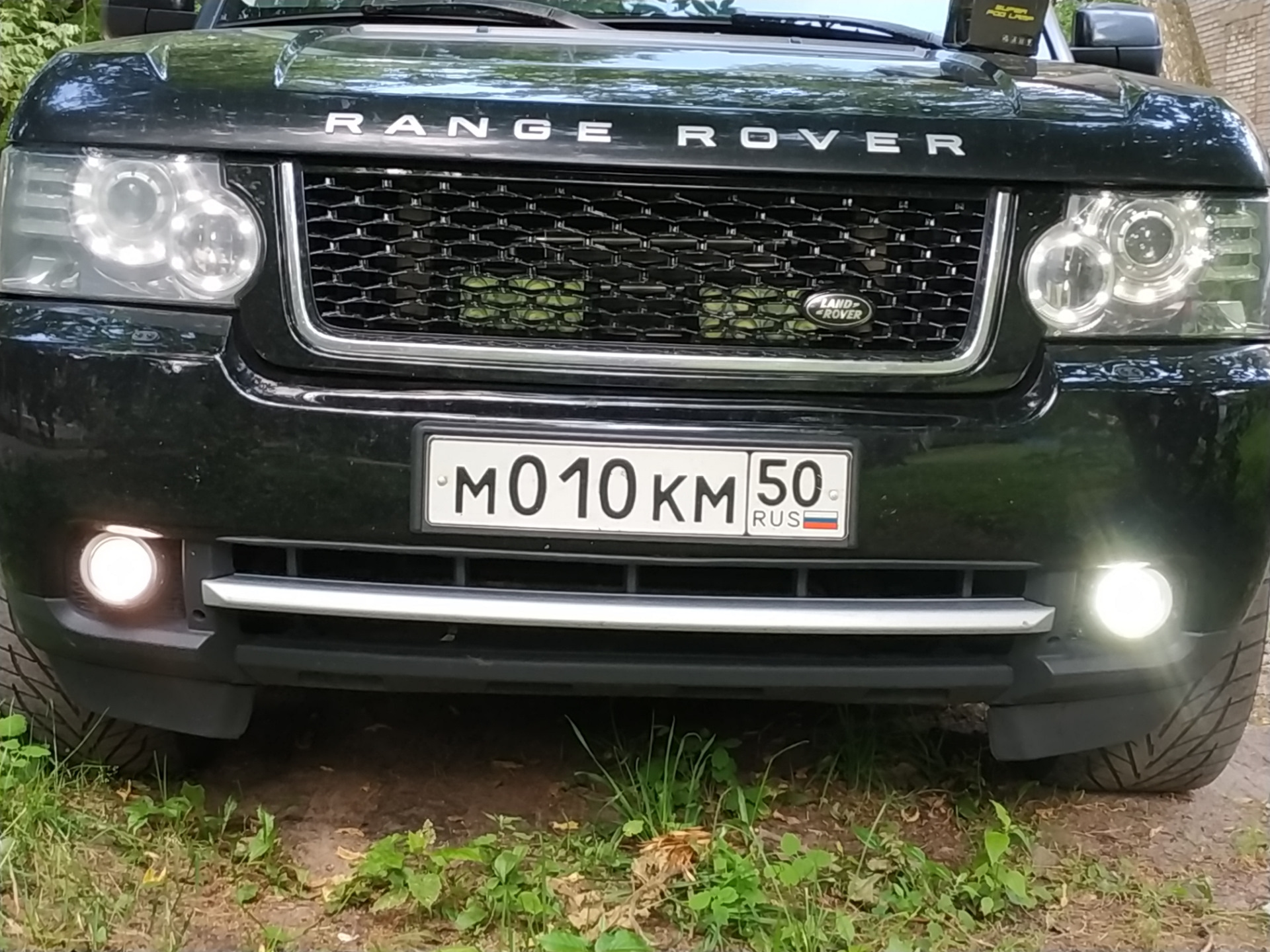 Range Rover ночь фары