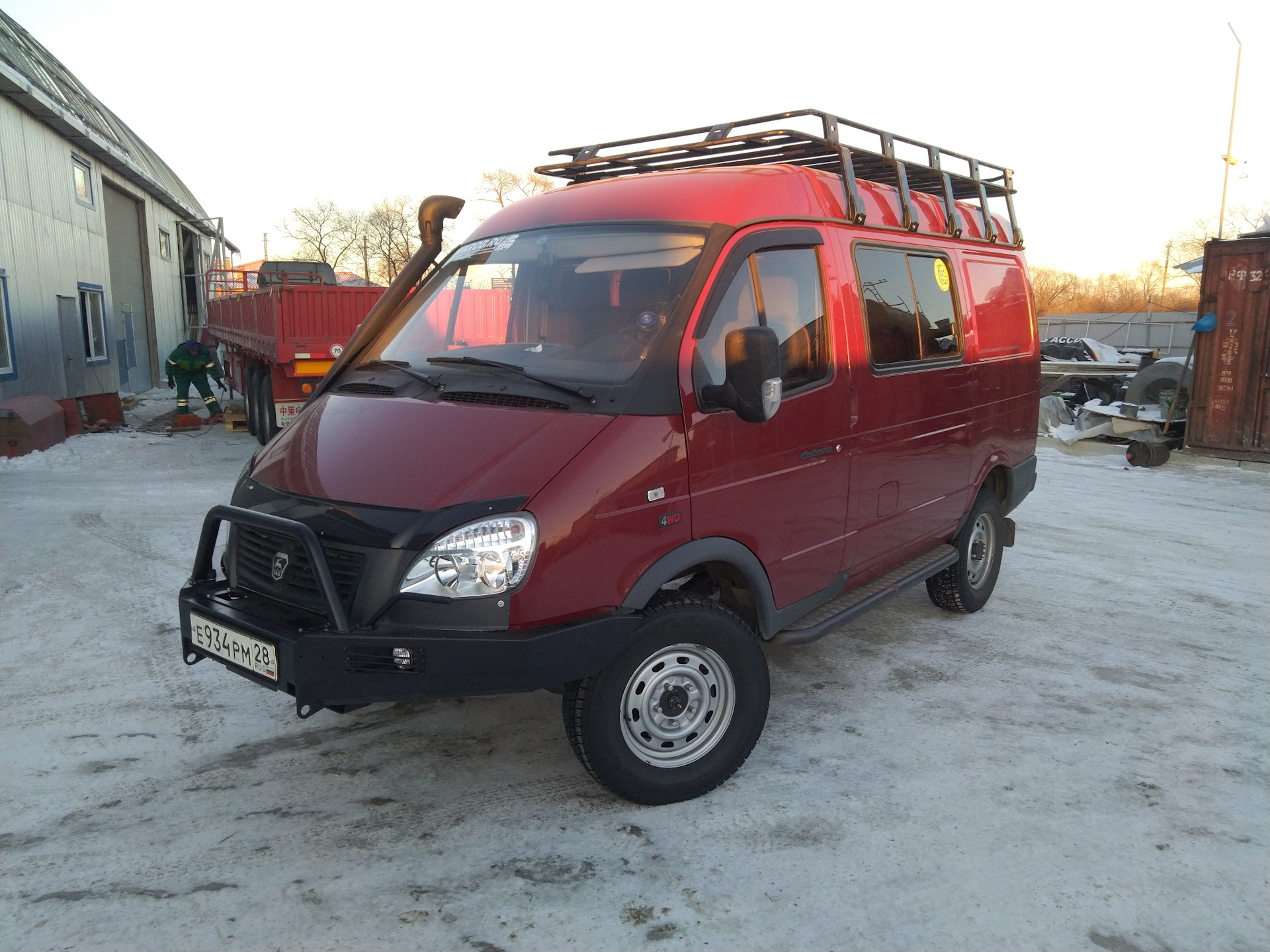 Соболь на порталах. Бампер риф на соболь 4х4. Газ соболь 4х4. Силовые пороги газ соболь 4х4. Соболь 4х4 риф.