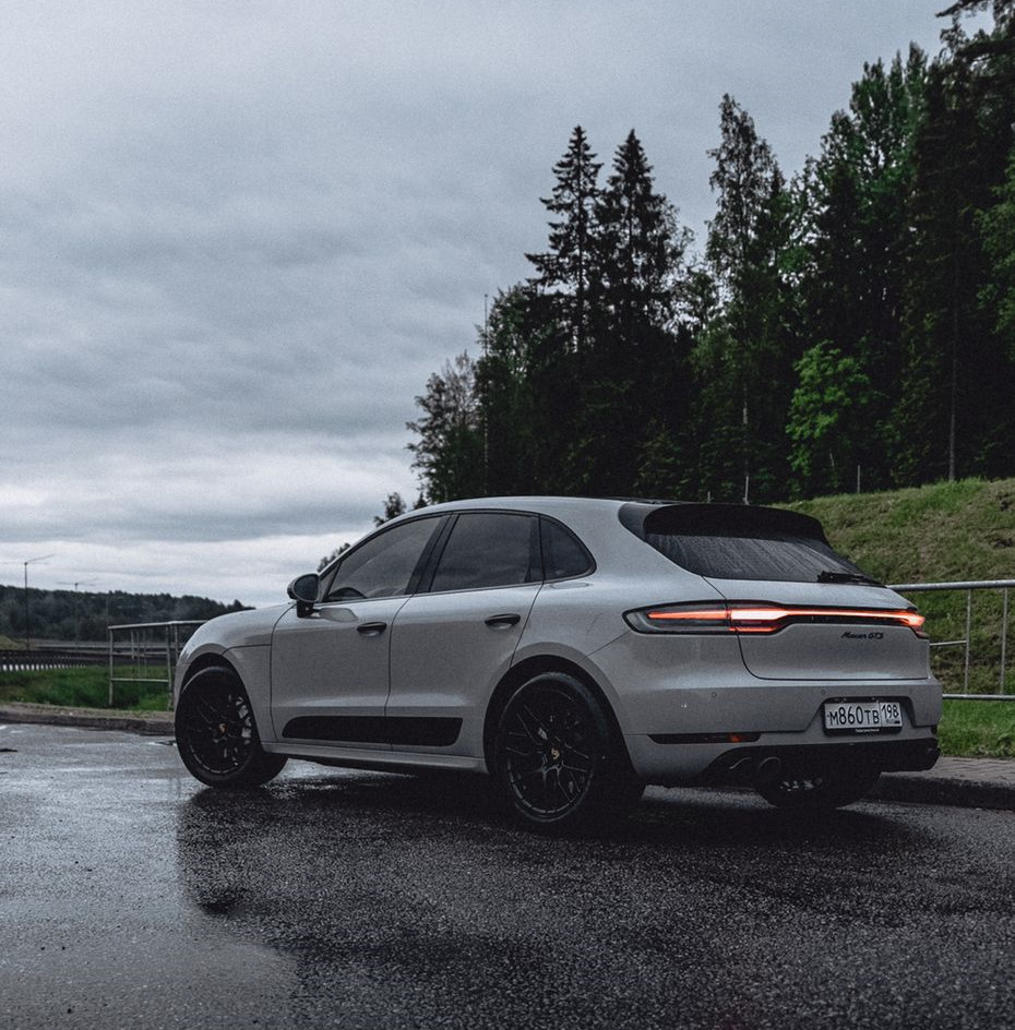 Bose в Porsche Macan. — Porsche Macan, 2 л, 2019 года | автозвук | DRIVE2