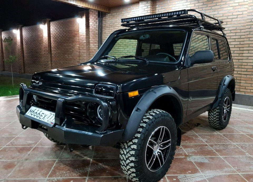 Нива 4x4 тюнингованная