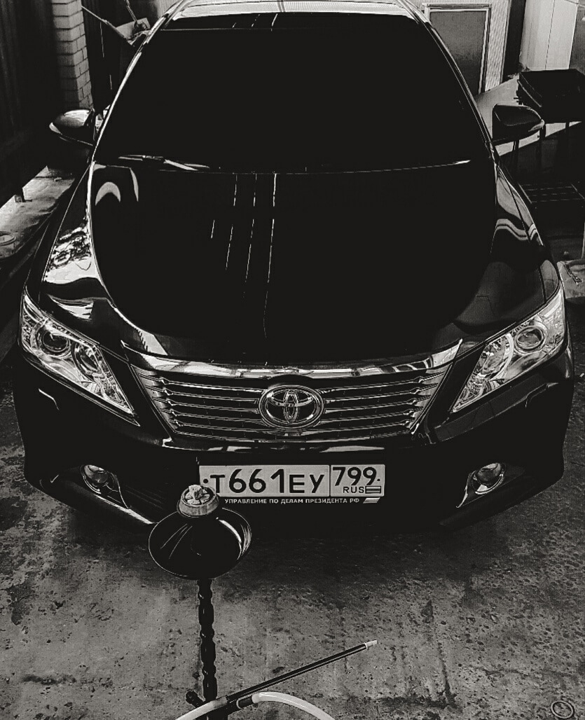 Фото камри на аву Ищу модельку для фоток с машинкой - Toyota Camry (XV50), 2,5 л, 2014 года фотогр