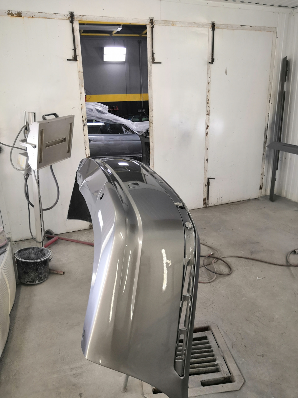 Обслуживание не обслуживаемого аккумулятора — Renault Grand Scenic II ...