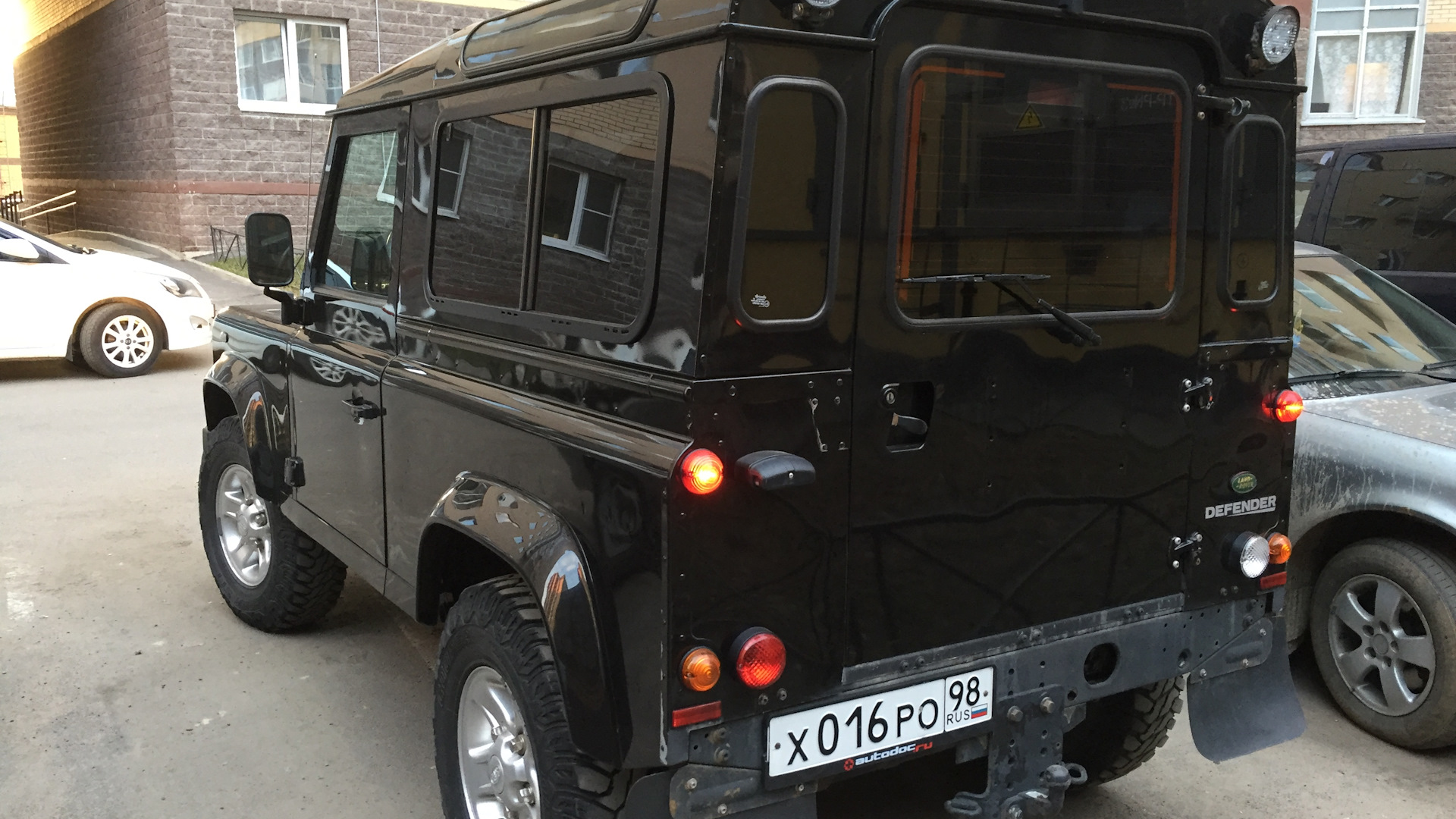 Land Rover Defender 2.4 дизельный 2008 | Машинамечты на DRIVE2