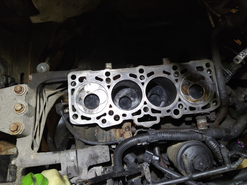 VW T5. 1.9tdi. газы в расширительном бачке — DRIVE2