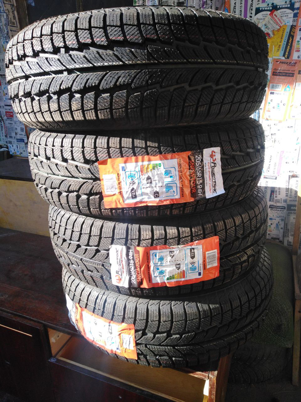 Зимняя резина 205/65 R15 — Geely Emgrand EC7 FE-1, 1,8 л, 2014 года | шины  | DRIVE2