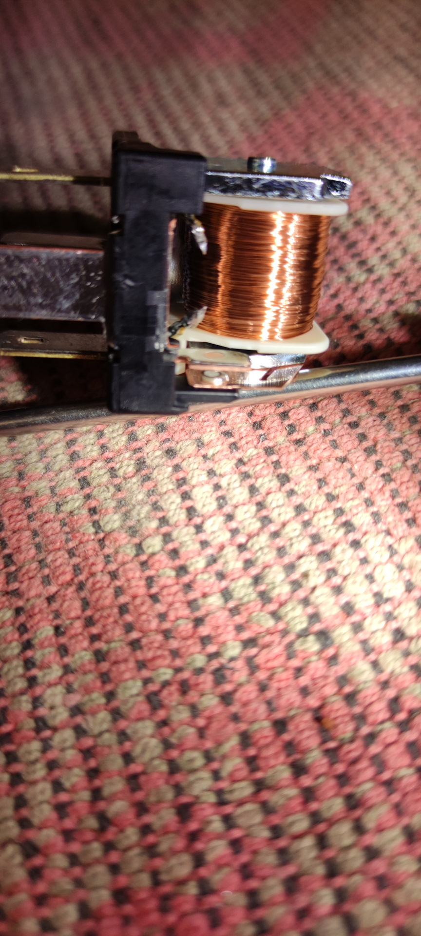 Реле пневмоподвески Туарег 4H0951253A Замена. — Volkswagen Touareg (2G ...