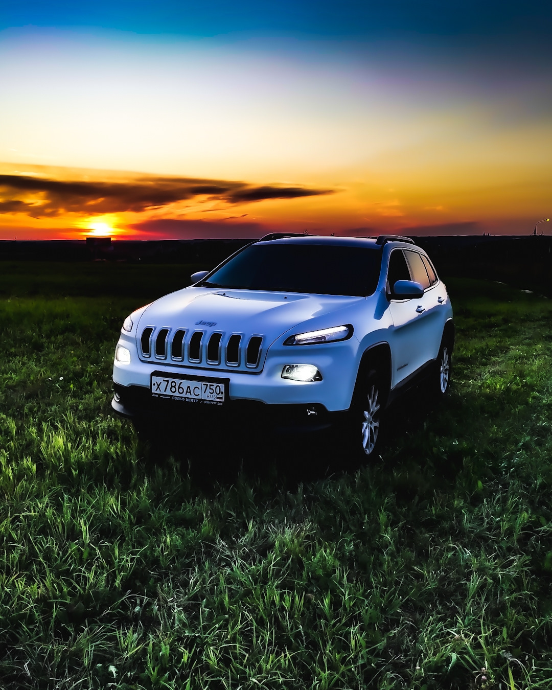 Jeep Cherokee (KL).