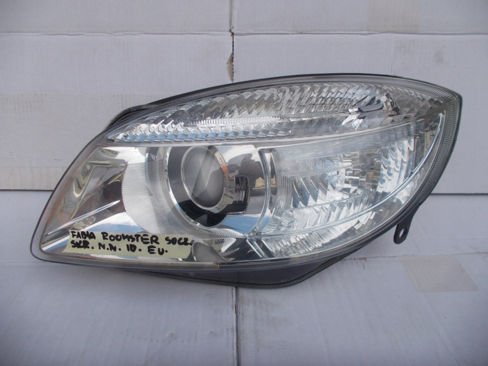 Менять фары или установить линзы? — Сообщество «Skoda Roomster Club» на ...