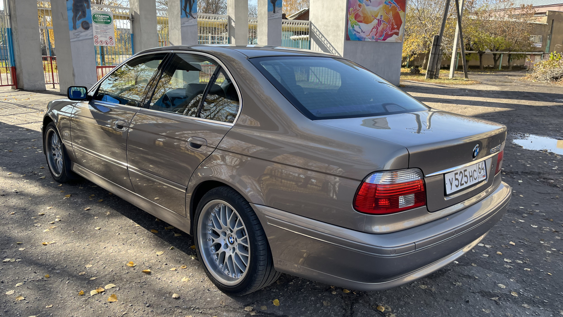 Продажа BMW 5 series (E39) 2002 (бензин, АКПП) — с историей обслуживания —  DRIVE2.RU