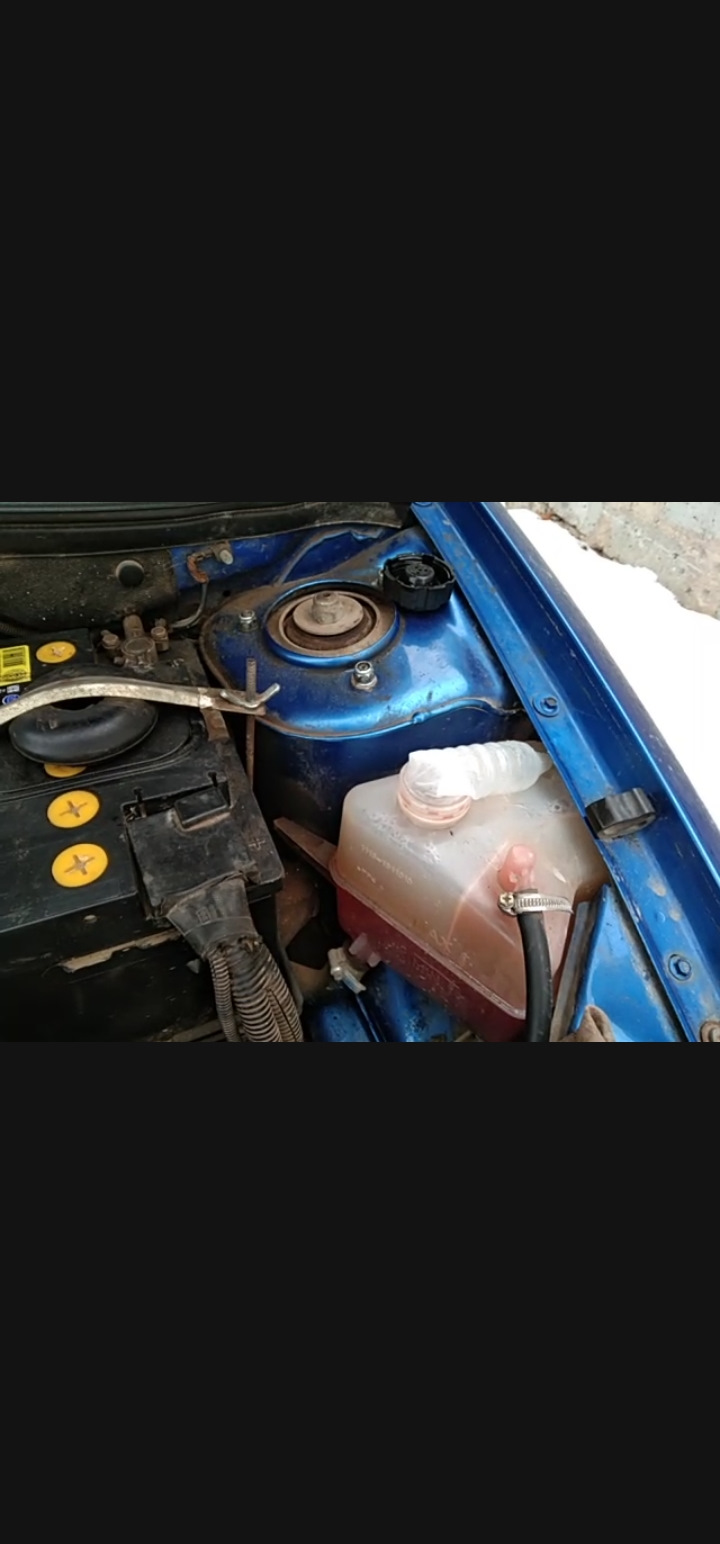 Фото в бортжурнале Lada Калина Хэтчбек (1G)