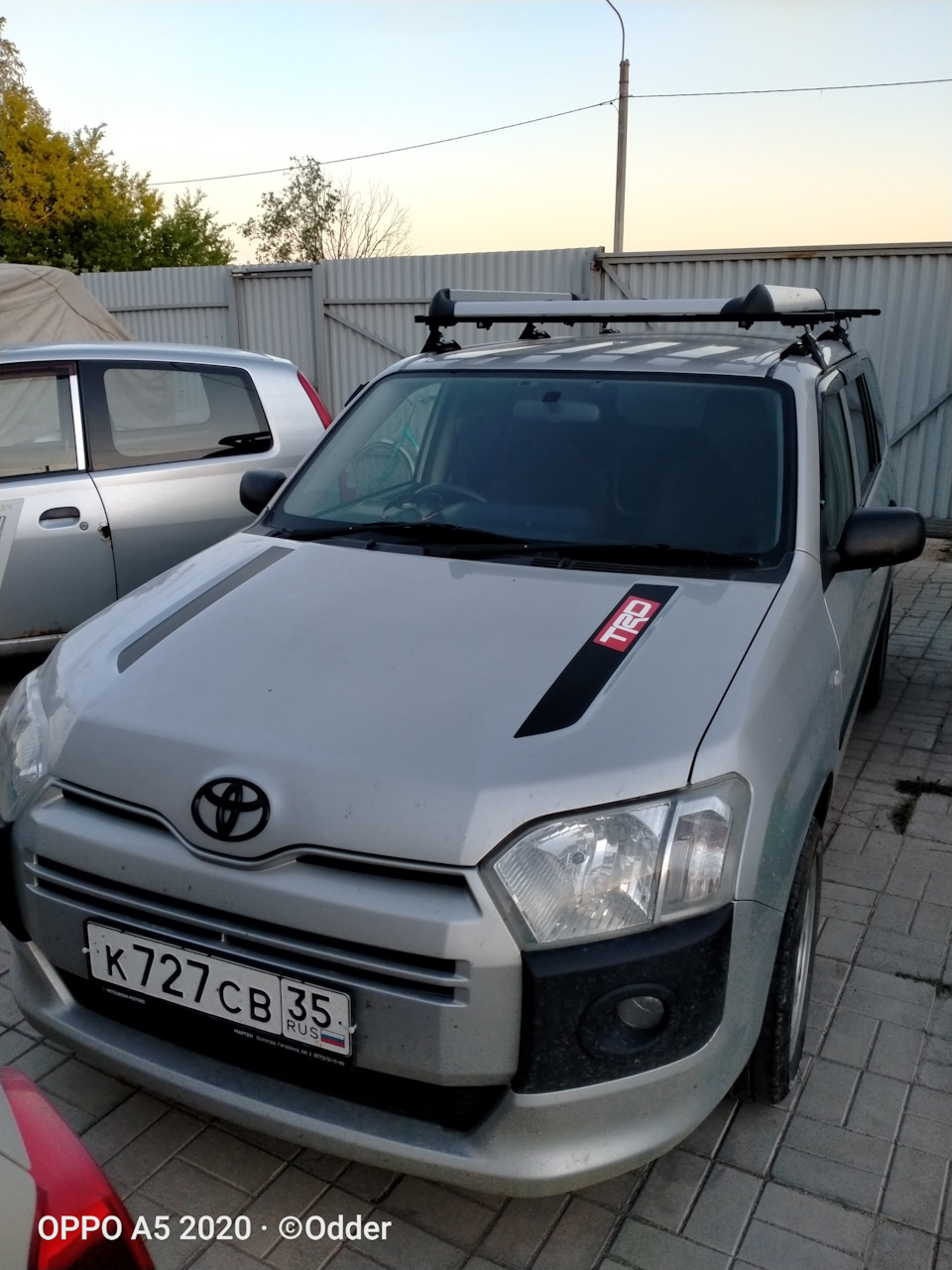 09. Немного самоклейки) — Toyota Probox, 1,3 л, 2015 года | тюнинг | DRIVE2