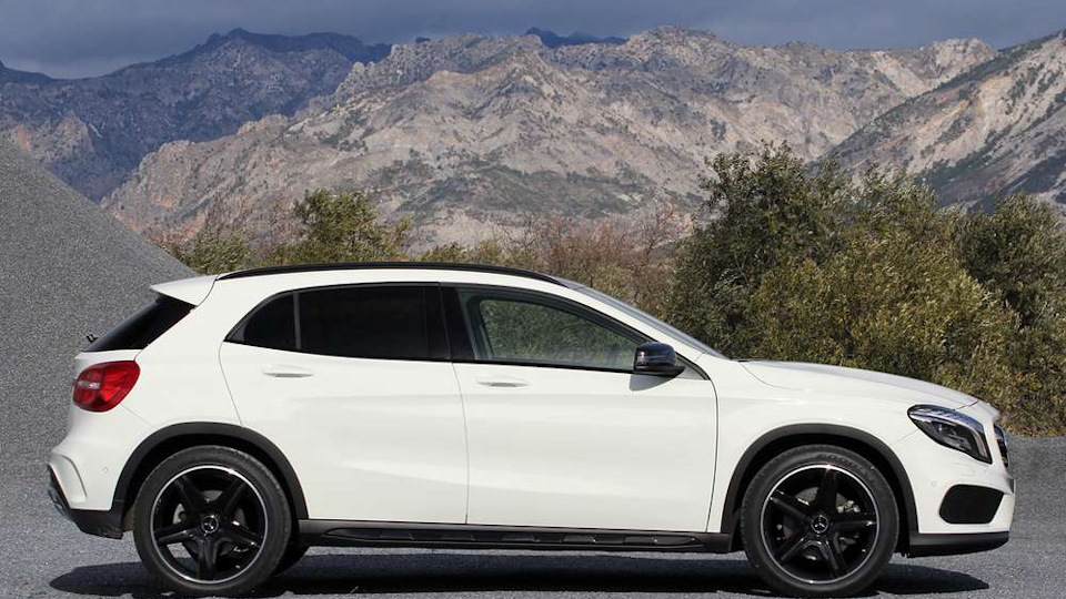 Тест-драйв Mercedes-Benz GLA-Class