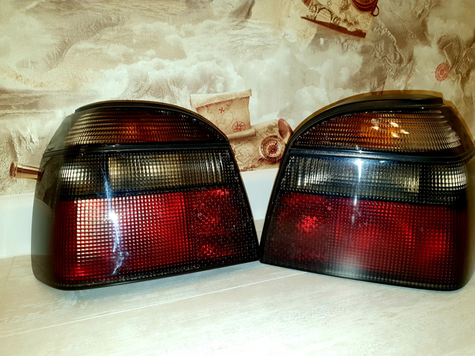 Hella Red Black Golf 2 Купить