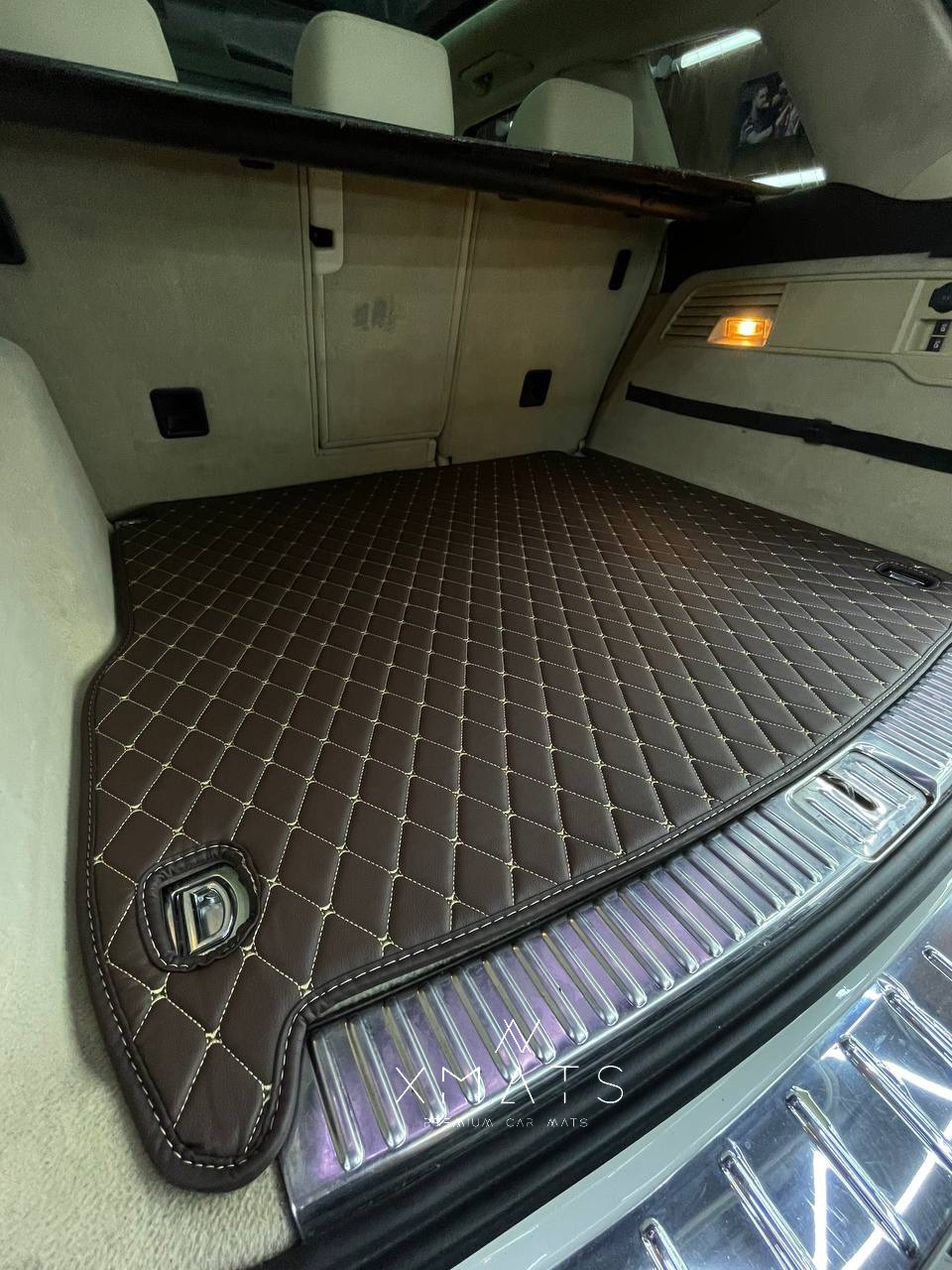 Коврики из экокожи в багажник для Volkswagen Touareg 2 ( NF/FL ). 3D ...