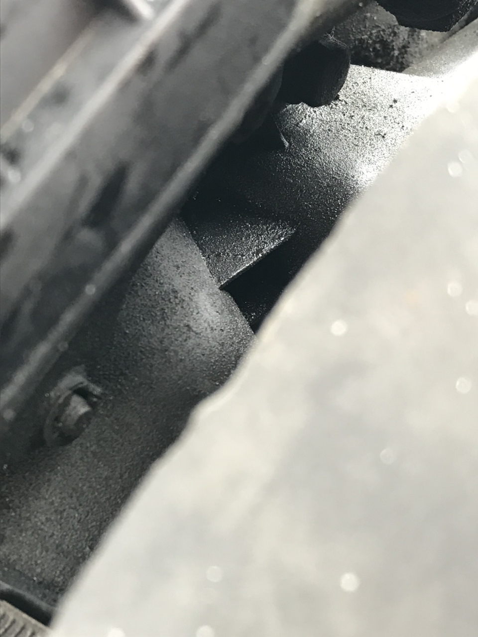 Замена термостата и корпуса термостата — BMW 5 series (E39), 2 л, 1998 ...