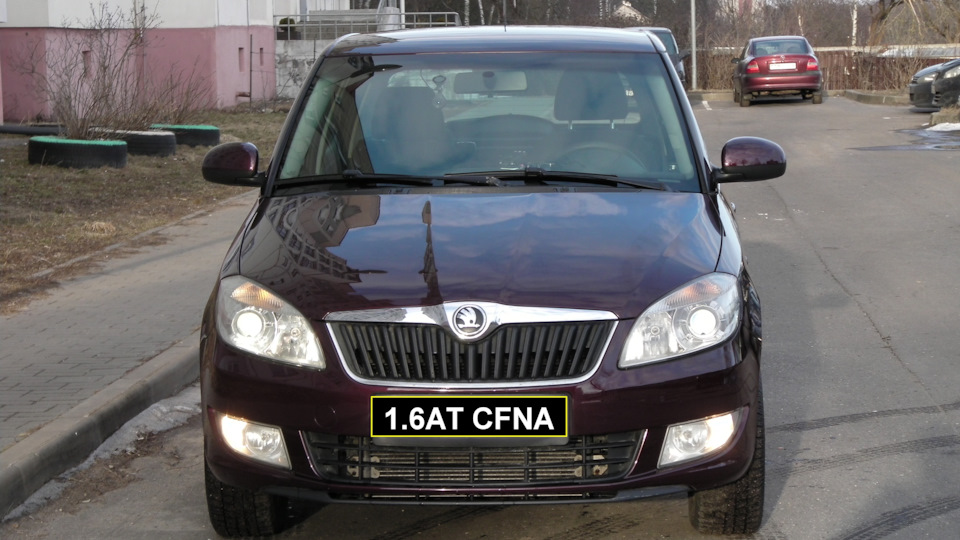 Skoda Fabia 1,6AT Вишневая букашка