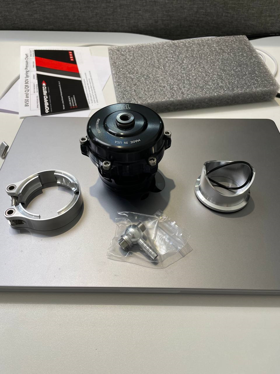 Blow-off valve Tial Sport Q series 10 psi — Honda Civic Hatchback (9G)