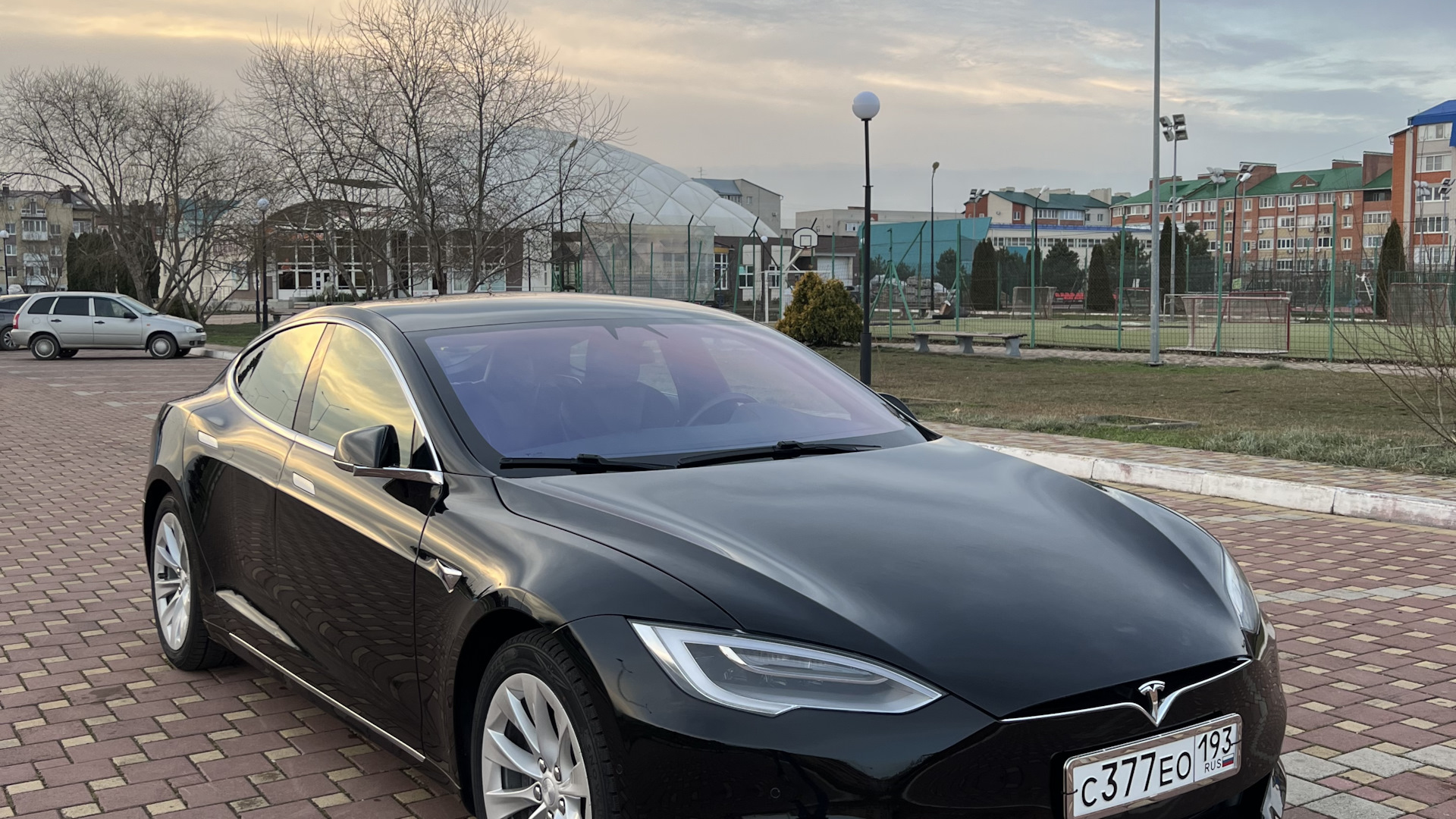 Продажа Tesla Model S 2018 (электро, ) — с историей обслуживания — DRIVE2.RU