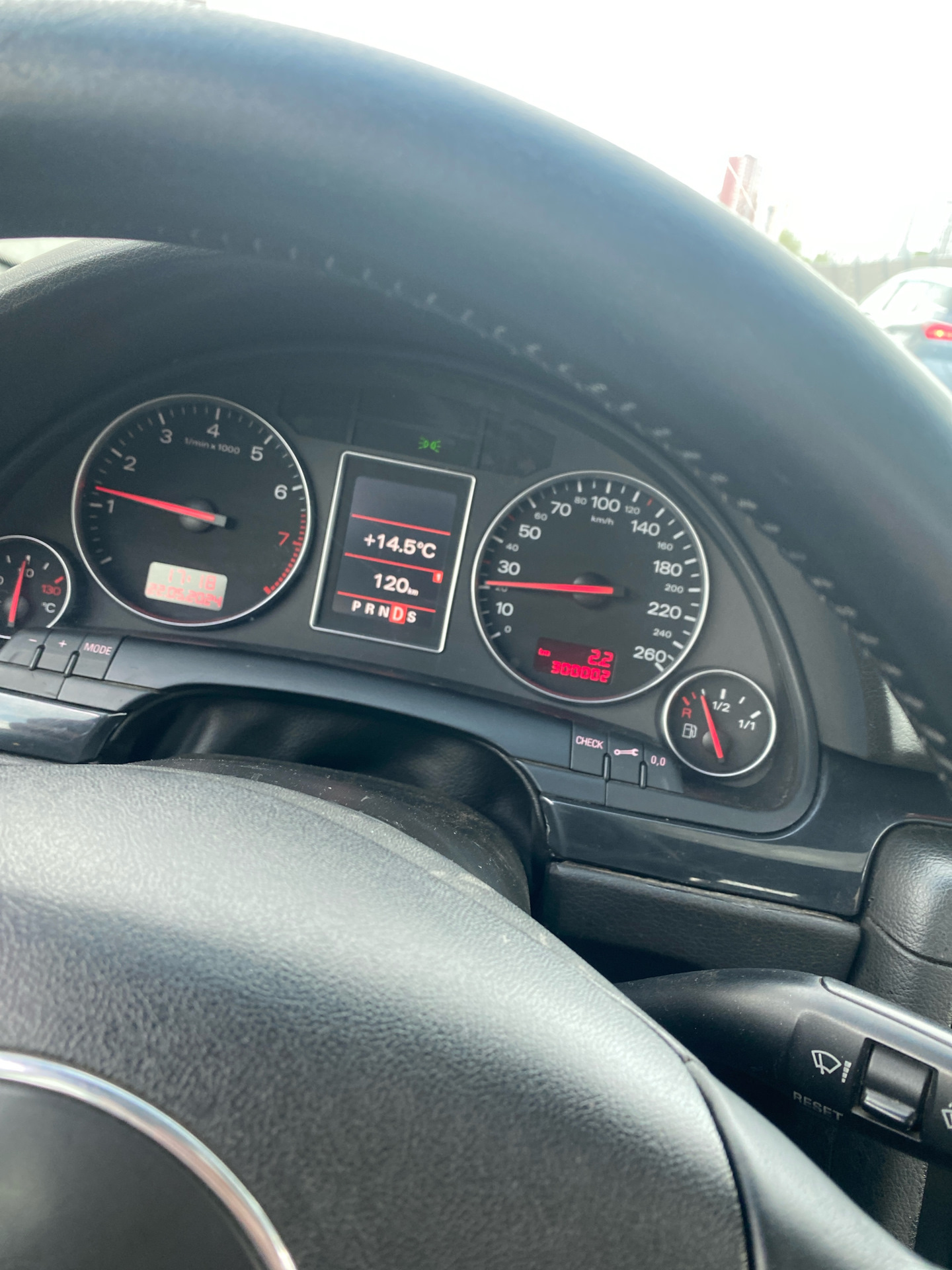 Цветная приборка RB4 на месте — Audi A4 (B6), 1,8 л, 2003 года | тюнинг ...