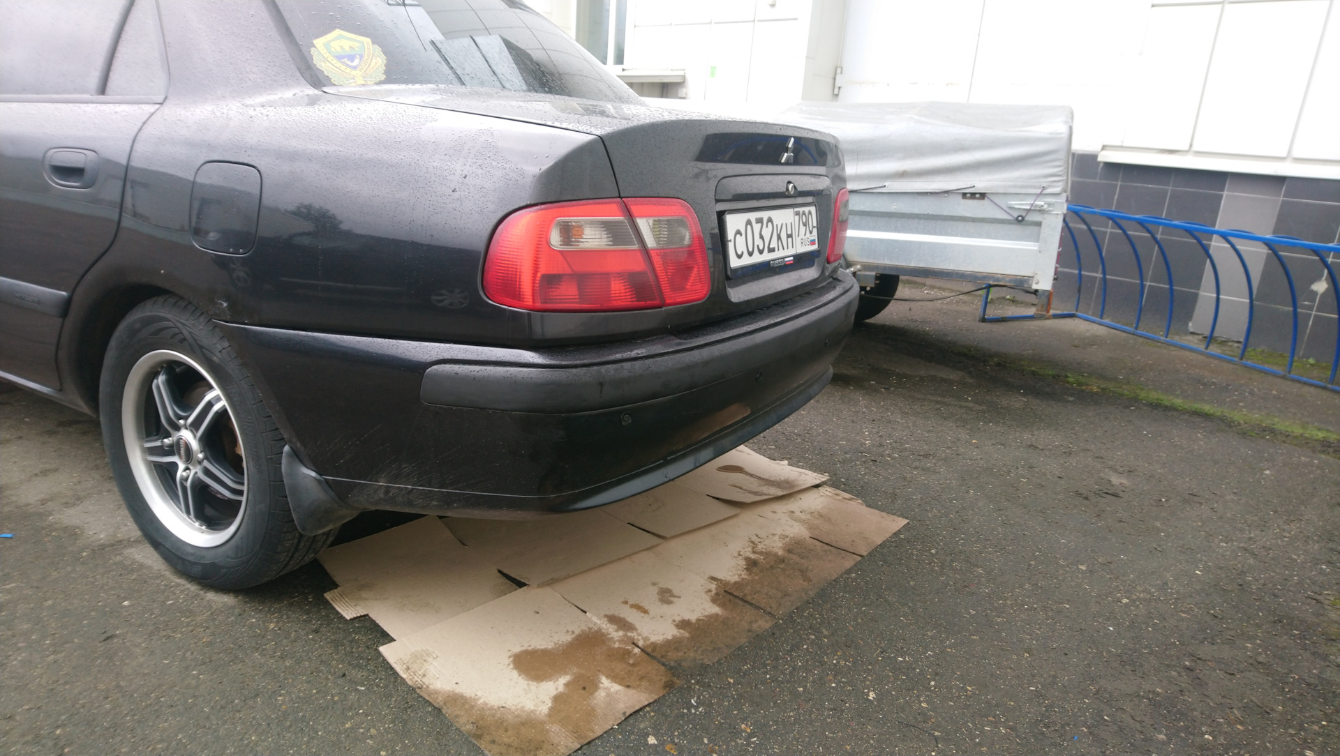 Установка парковочного радара. — Mitsubishi Carisma, 1,6 л, 2002 года ...