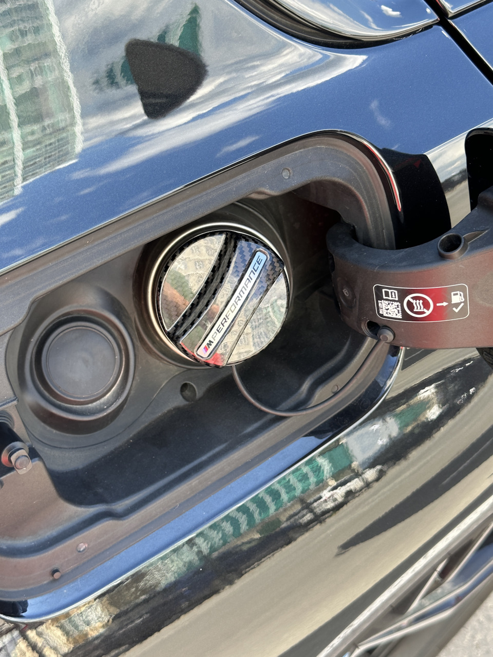 Карбоновая крышка топливного бака — BMW 3 series (G20), 2 л, 2021 года ...