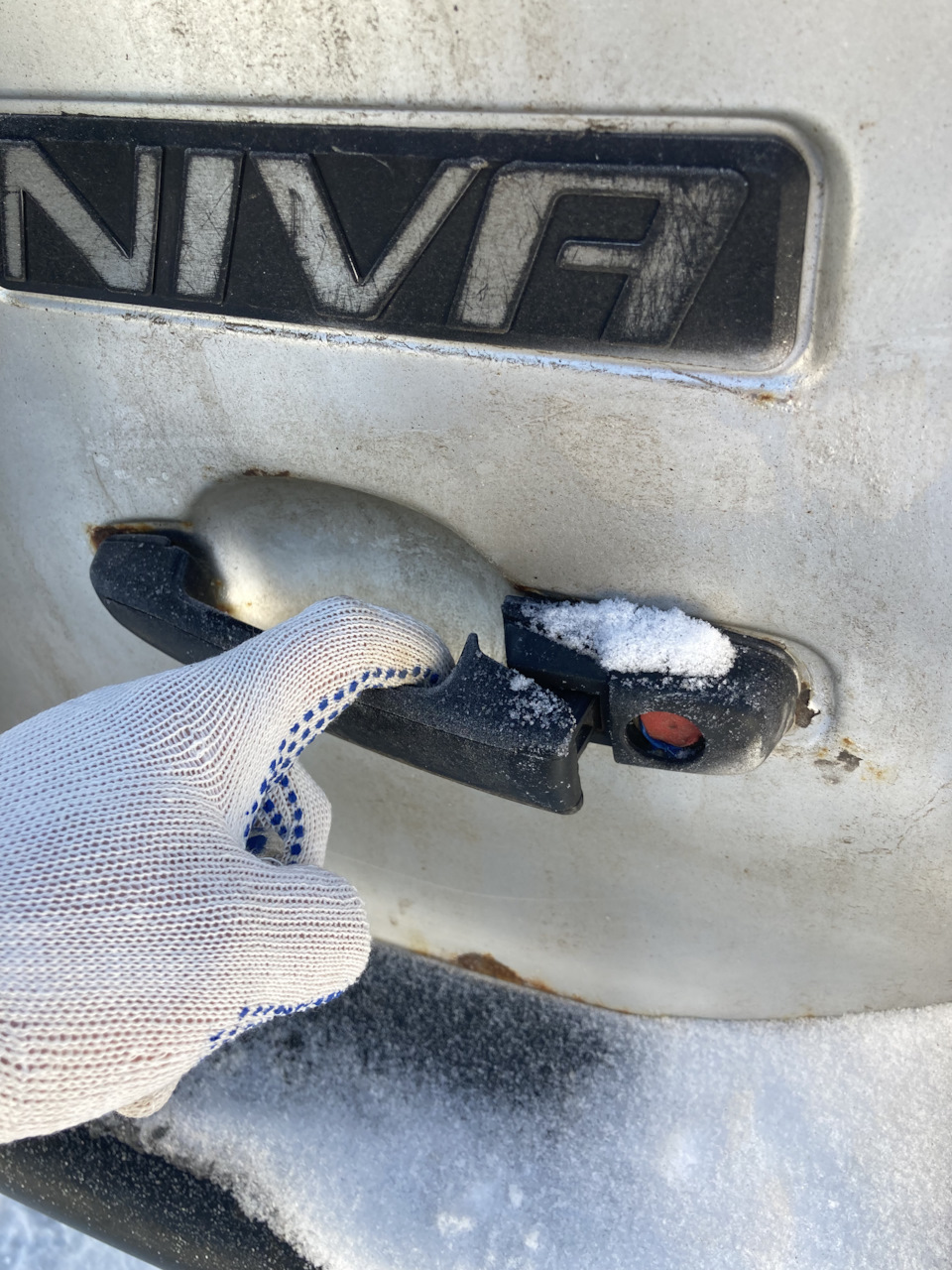 Опять замок — Chevrolet Niva (1G), 1,7 л, 2003 года | своими руками ...