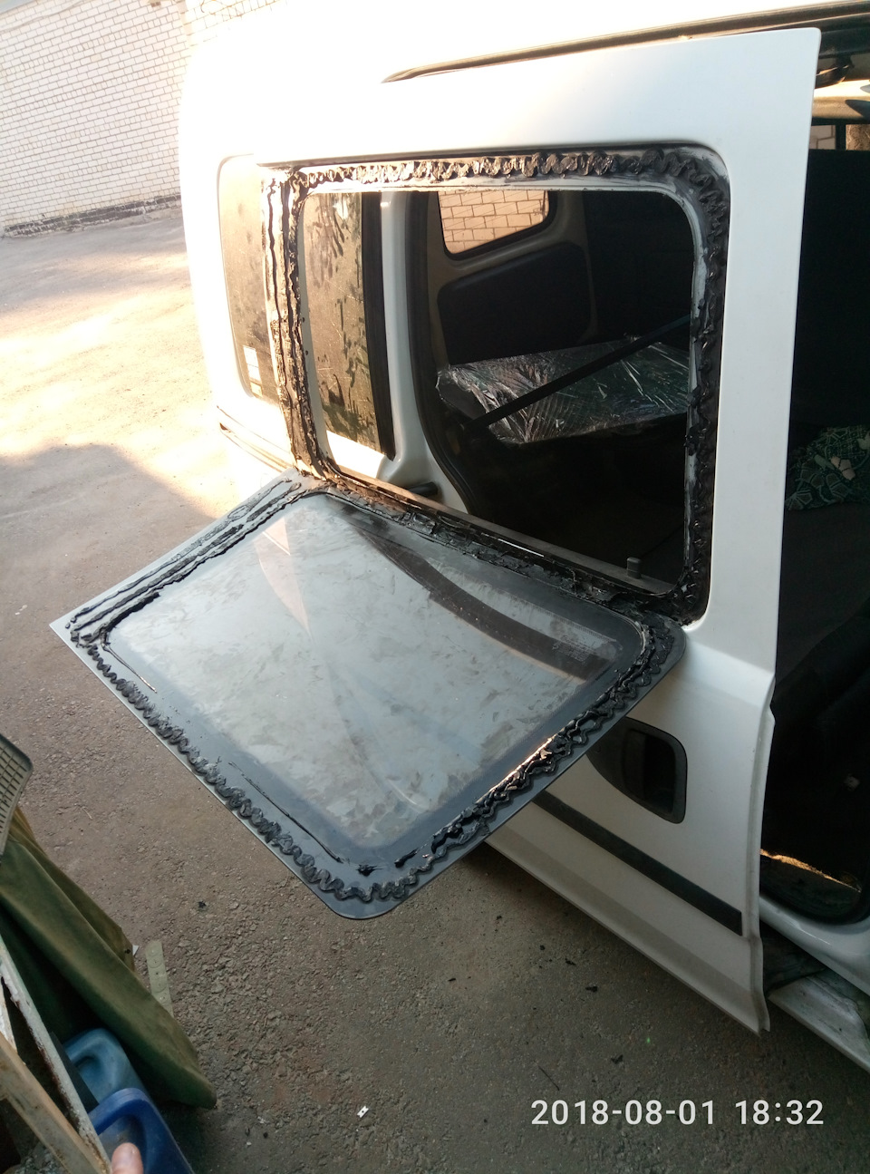 Photo from the logbook Opel Combo C