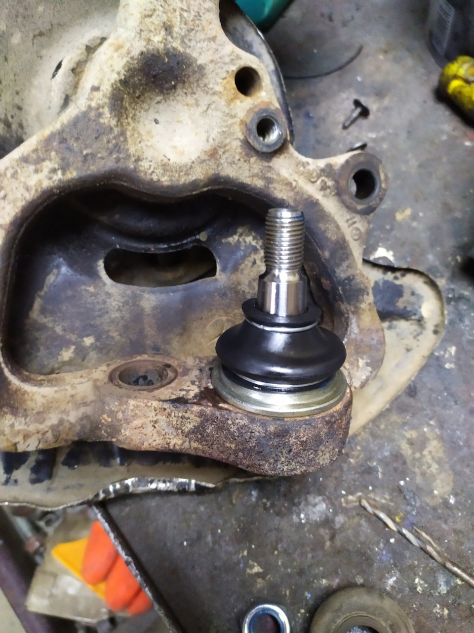 Запись о подбитых воробьях, о теракте в автосервисе) или как не надо ...