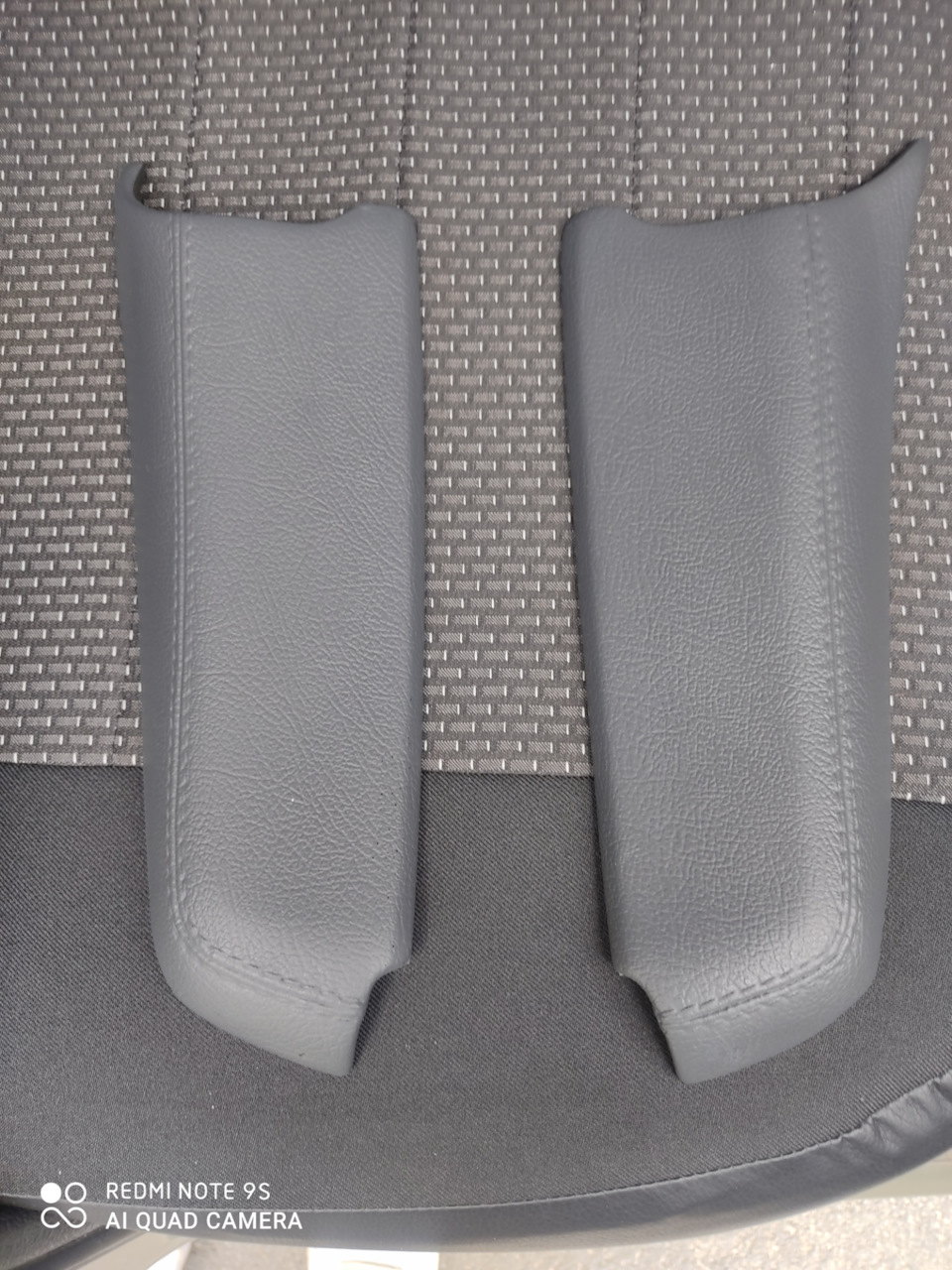 Подлокотник на двери, Логан — Renault Logan (1G), 1,4 л, 2012 года ...