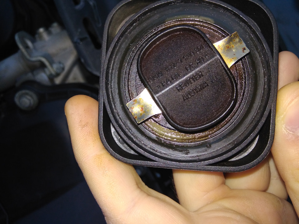 Немного эмульсии и стучит гидрокомпенсатор — BMW 5 series (E39), 2,5 л ...