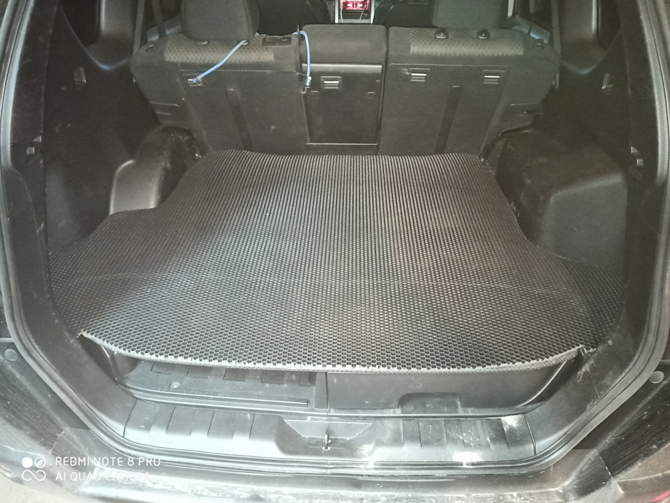 #3 Коврик в багажник — Nissan X-Trail II (t31), 2,5 л, 2008 года ...