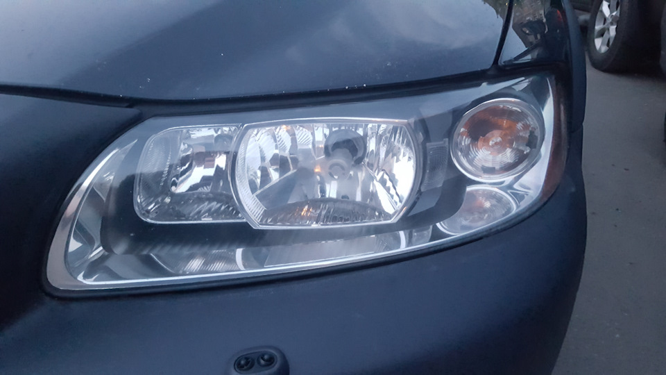 Ясный взор)))) — Volvo XC70 II, 2,5 л, 2007 года | мойка | DRIVE2