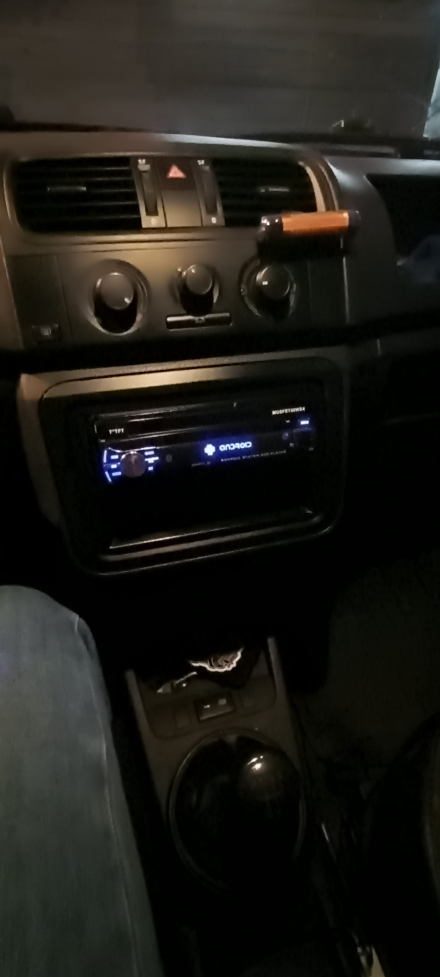 Магнитола для фабии — Skoda Fabia Mk2, 1,2 л, 2009 года | автозвук | DRIVE2