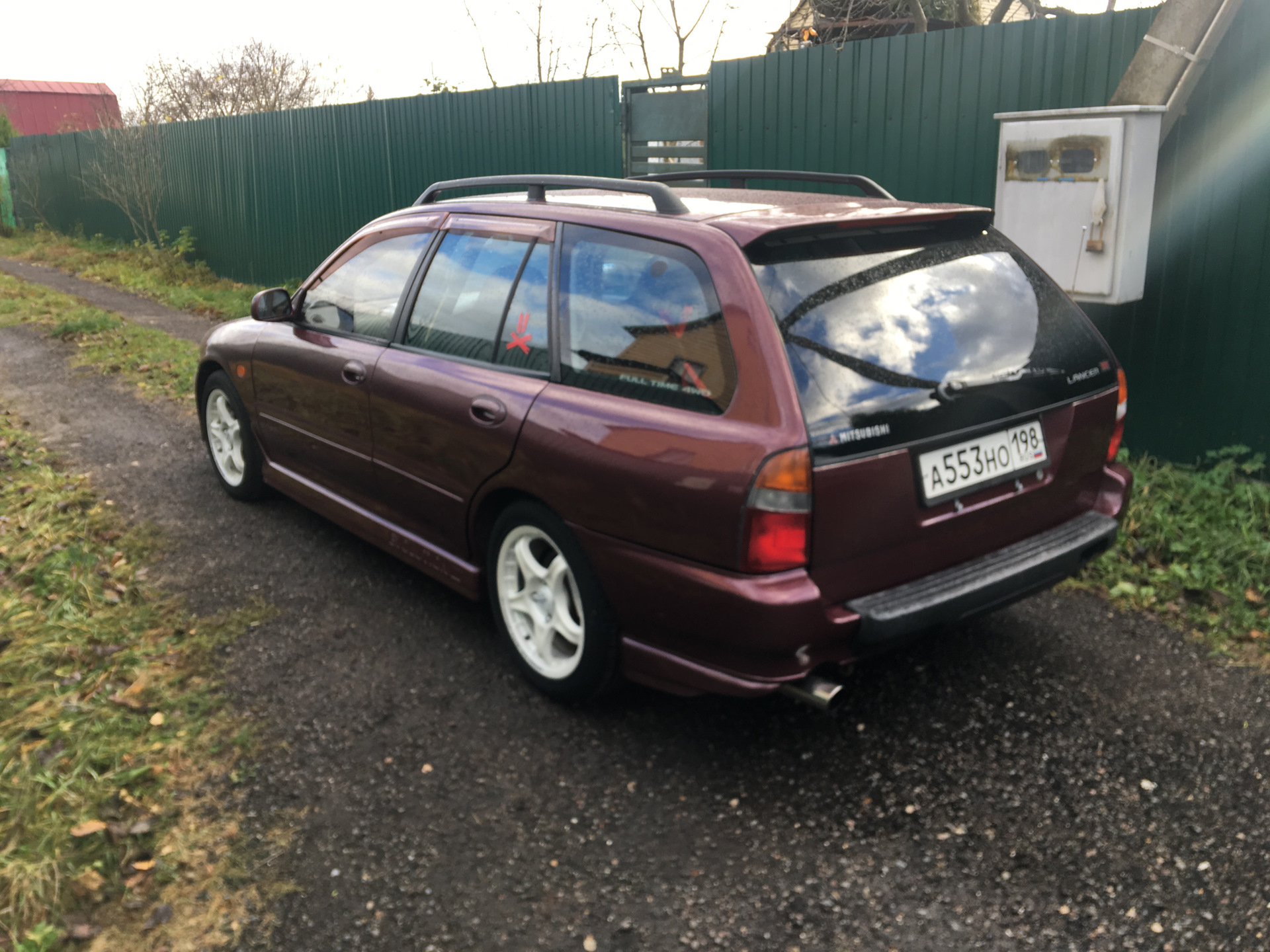 Mitsubishi libero. Митсубиси Либеро 93. Mitsubishi libero тюнинг. Автотюнинг Митсубиси Либеро. Mitsubishi libero сзади.