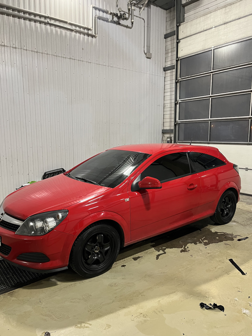 Код краски — Opel Astra H GTC, 1,6 л, 2011 года | кузовной ремонт | DRIVE2