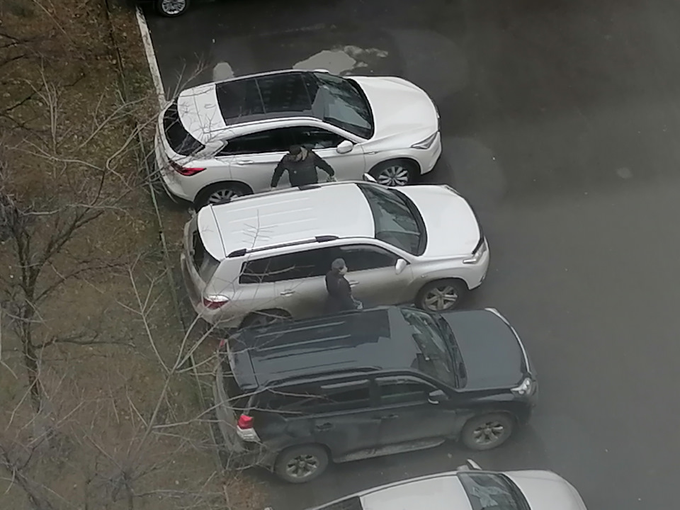 Вид сверху, а не такая и маленькая — Infiniti QX50 (2G), 2 л, 2018 года ...