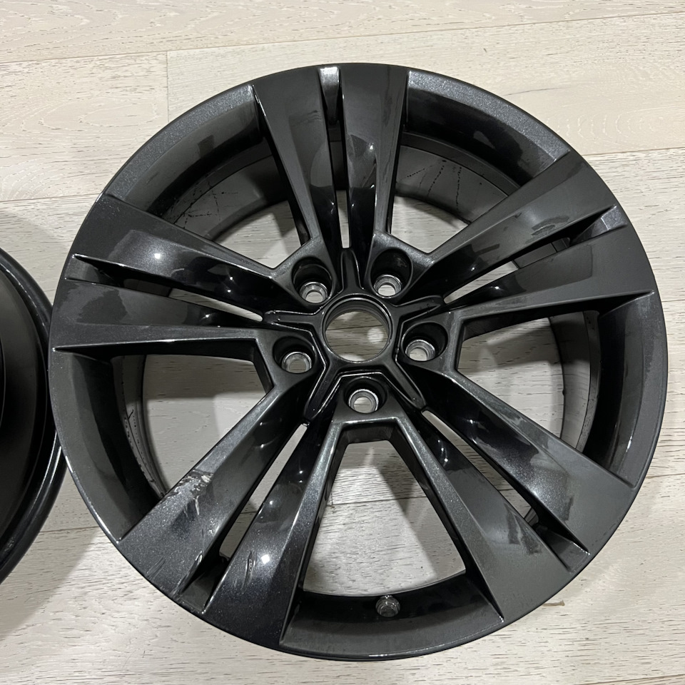 Литые диски VAG 7Jx18 ET45 5x112 на Skoda Kodiaq, Skoda Karoq ...