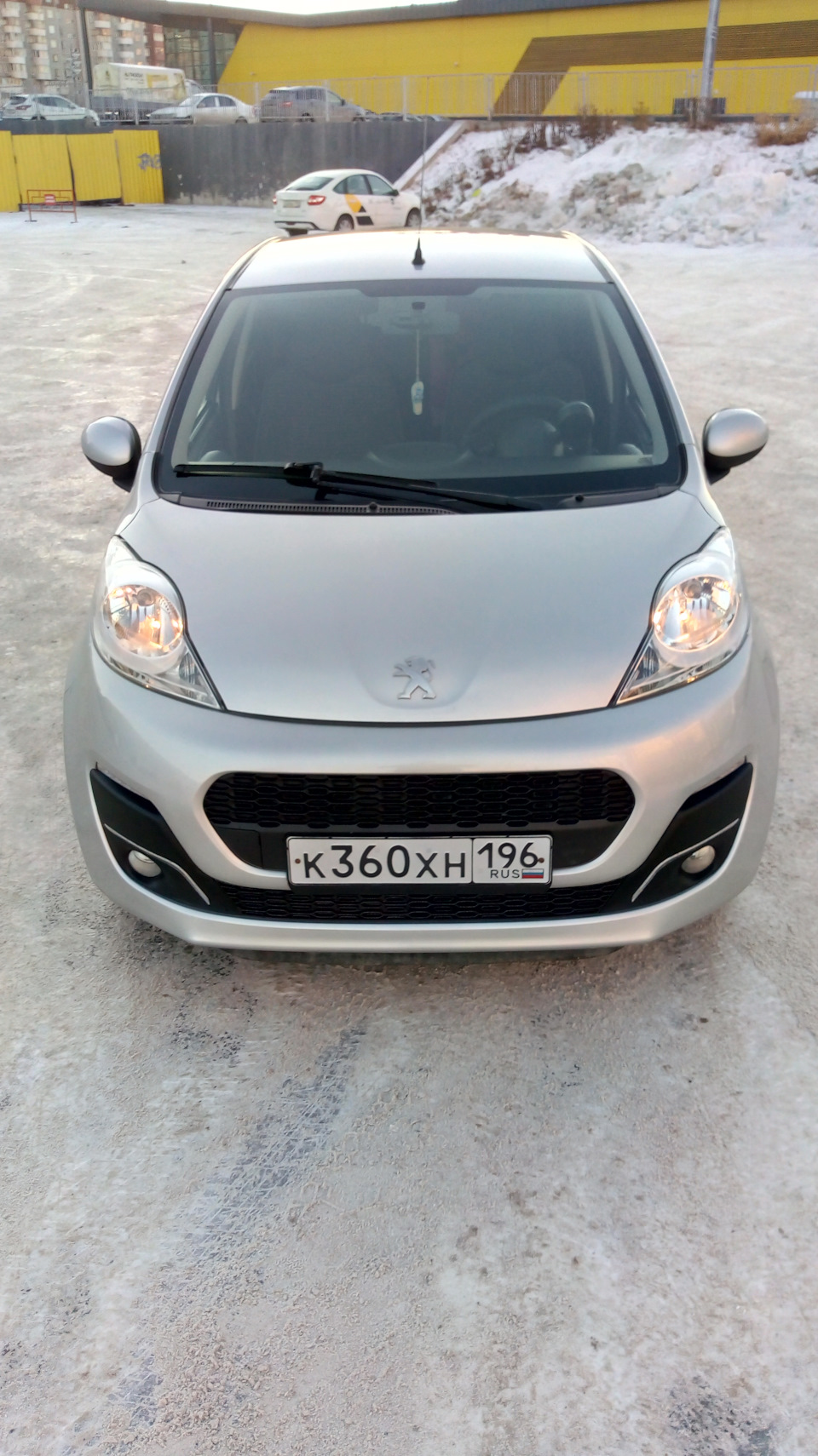 Пыж на продаже — Peugeot 107, 1 л, 2012 года | продажа машины | DRIVE2