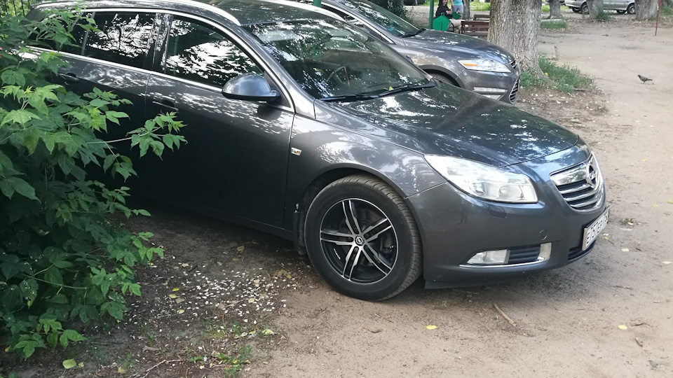 Плавают обороты и для полного счастья, глохнет на ходу. — Opel Insignia ...