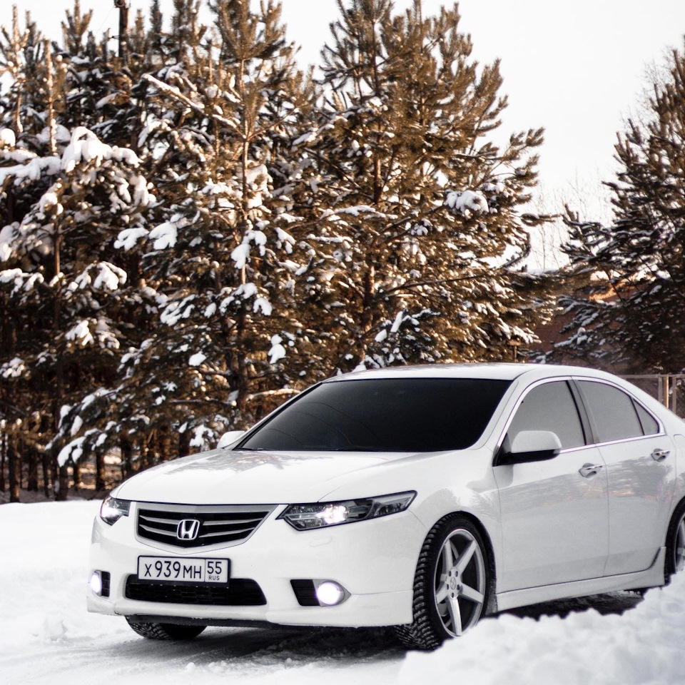 Белый Accord 8 — Honda Accord (8G), 2,4 л, 2012 года | фотография | DRIVE2