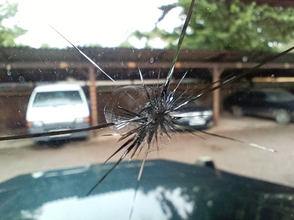 Замена ветрового стекла — Mercedes-Benz G-Class (W463 1G), 3 л, 1999 ...