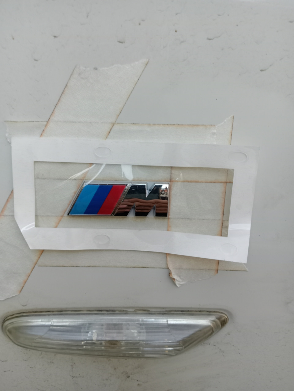 Шильдик М-пак, замена. — BMW X1 (E84), 2 л, 2011 года | аксессуары | DRIVE2