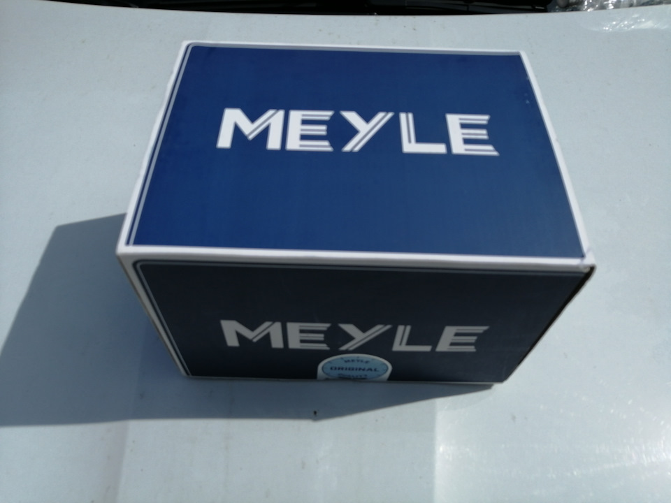 Как закрепить бампер у рено логан - 86 фото