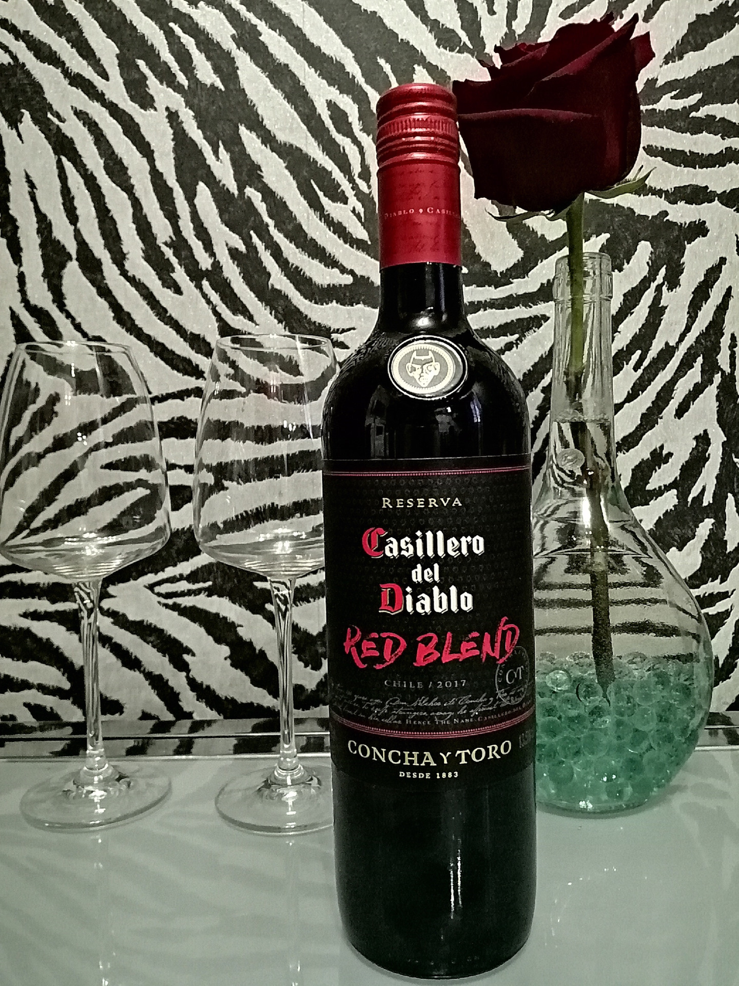 Casillero del diablo вино. Вино Casillero del Diablo Red Blend. Вино Red Wine Diablo. Вино Дьябло Чили.